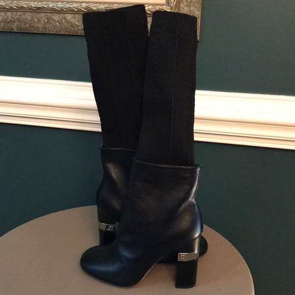 🔴SOLD 🔴AUTHENTIC CHANEL ANKLE BOOTIE - Picture 3 of 8